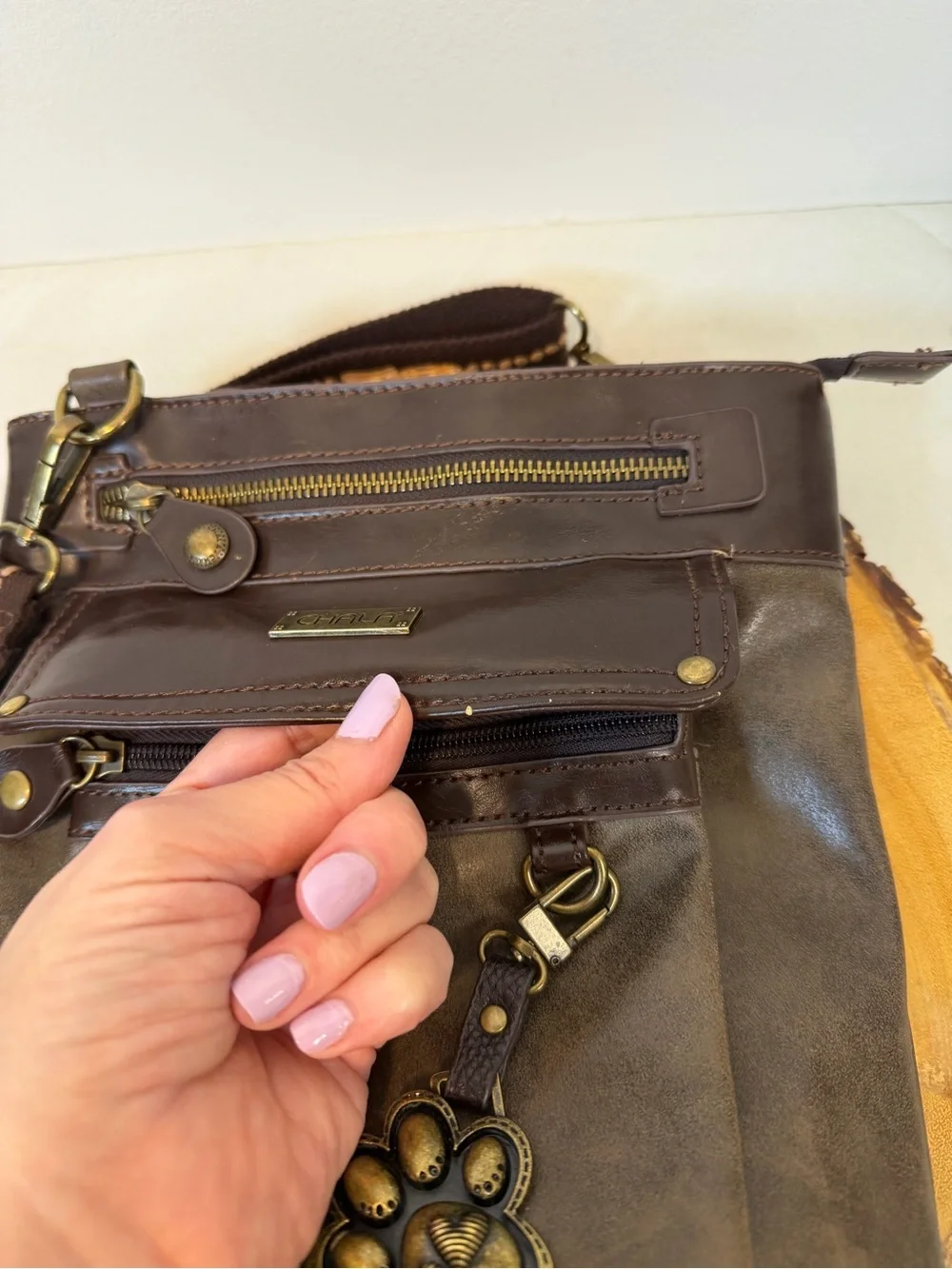 Chala detachable front